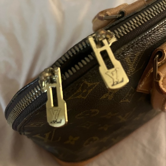** AUTHENTIC ** 1993 LV ALMA BAG - Picture 9 of 14